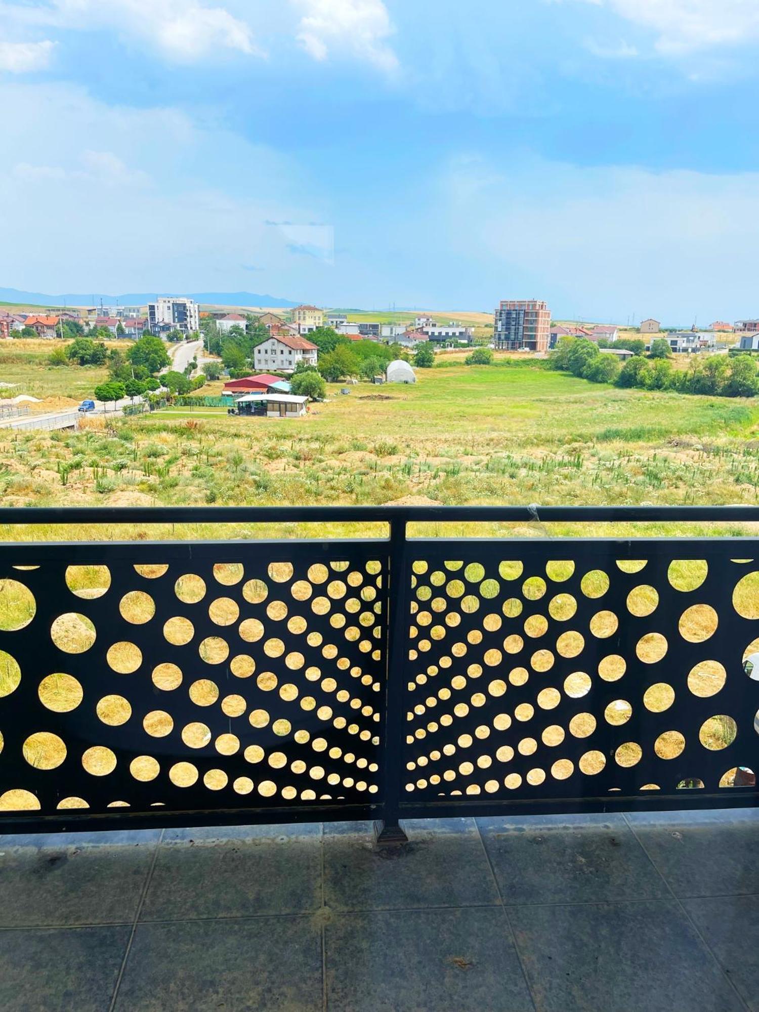 Infinity Plaza Hotel Gjakova Εξωτερικό φωτογραφία