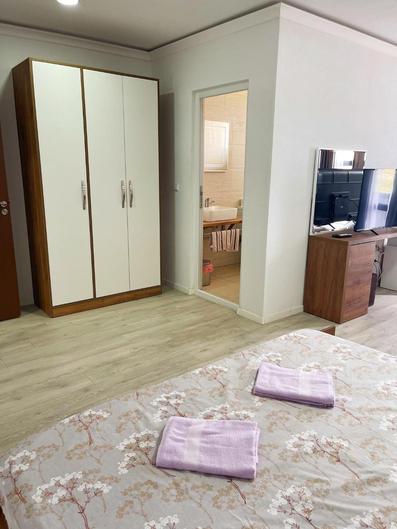 Infinity Plaza Hotel Gjakova Εξωτερικό φωτογραφία