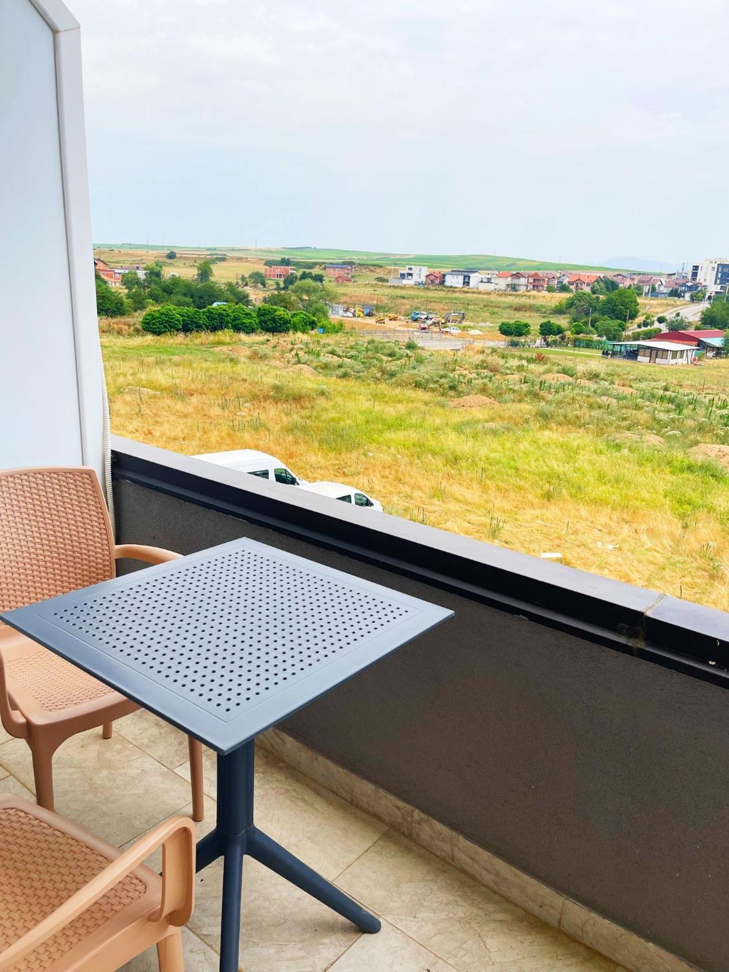 Infinity Plaza Hotel Gjakova Εξωτερικό φωτογραφία